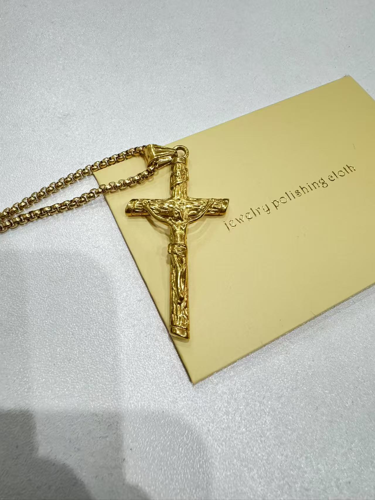 Review pin 4360413