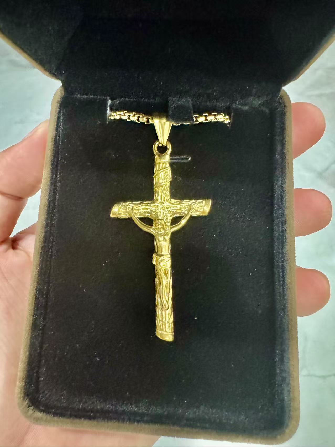 Review pin 4360407